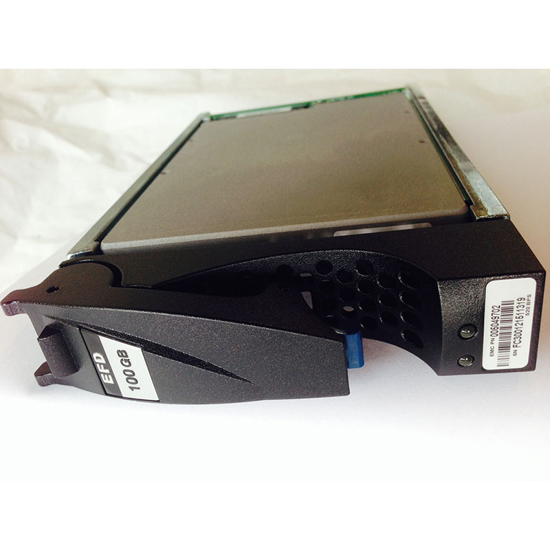 005049702 – EMC 100 GB SSD FC 3,5 Zoll HDD für CX-4-Serie