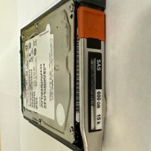 AL13SXB6 CLAR600 - EMC 600GB 15K RPM SAS 2.5" HDD for VNX5200, 5400, 5600, 5800, 7600, 8000 series 25 disk and 120 disk enclosures. 1 year warranty.